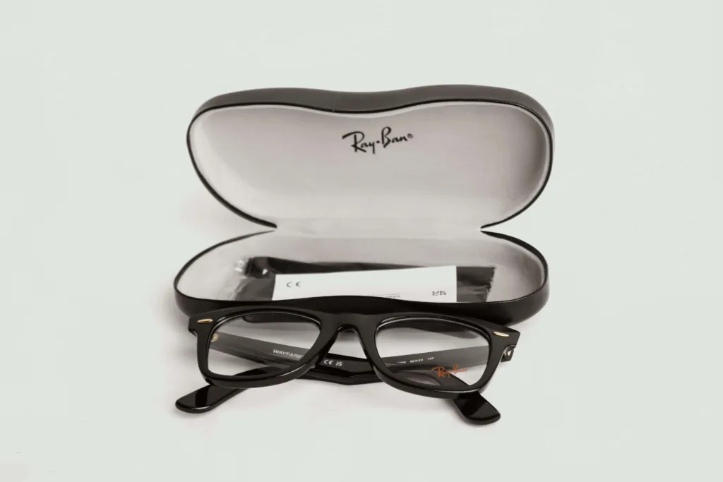 משקפי Ray-Ban